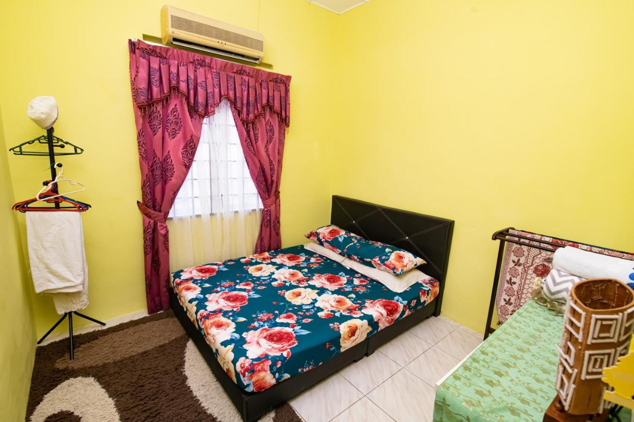 Tamu Nor Homestay Куантан Екстериор снимка