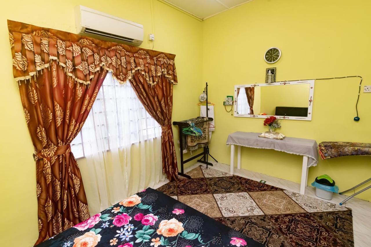 Tamu Nor Homestay Куантан Екстериор снимка